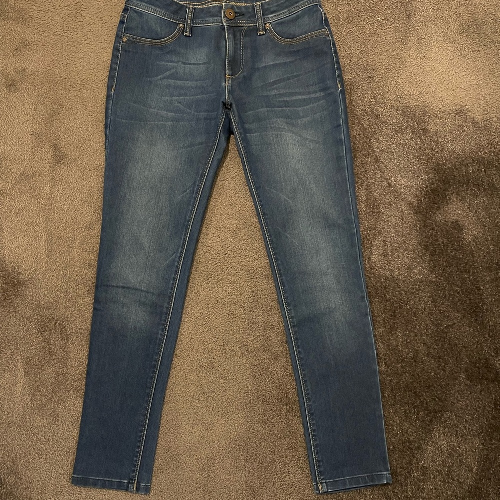 DL 1961 Emma Jeans Size 28